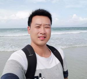 【感動青峰人物第二期】奉獻(xiàn)青峰，無怨無悔 ——感動青峰人物之劉磊建